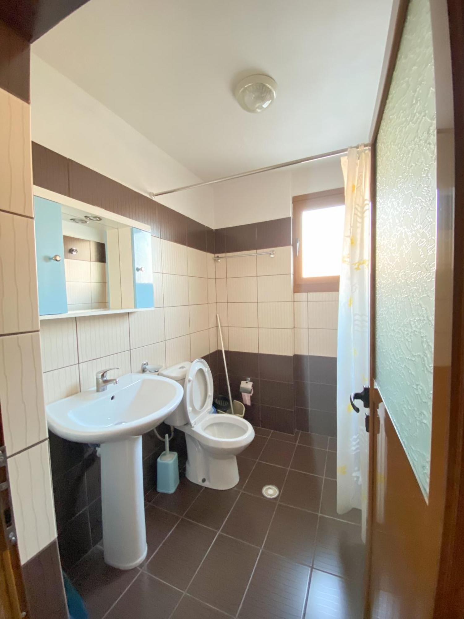 Summerland Apartament *