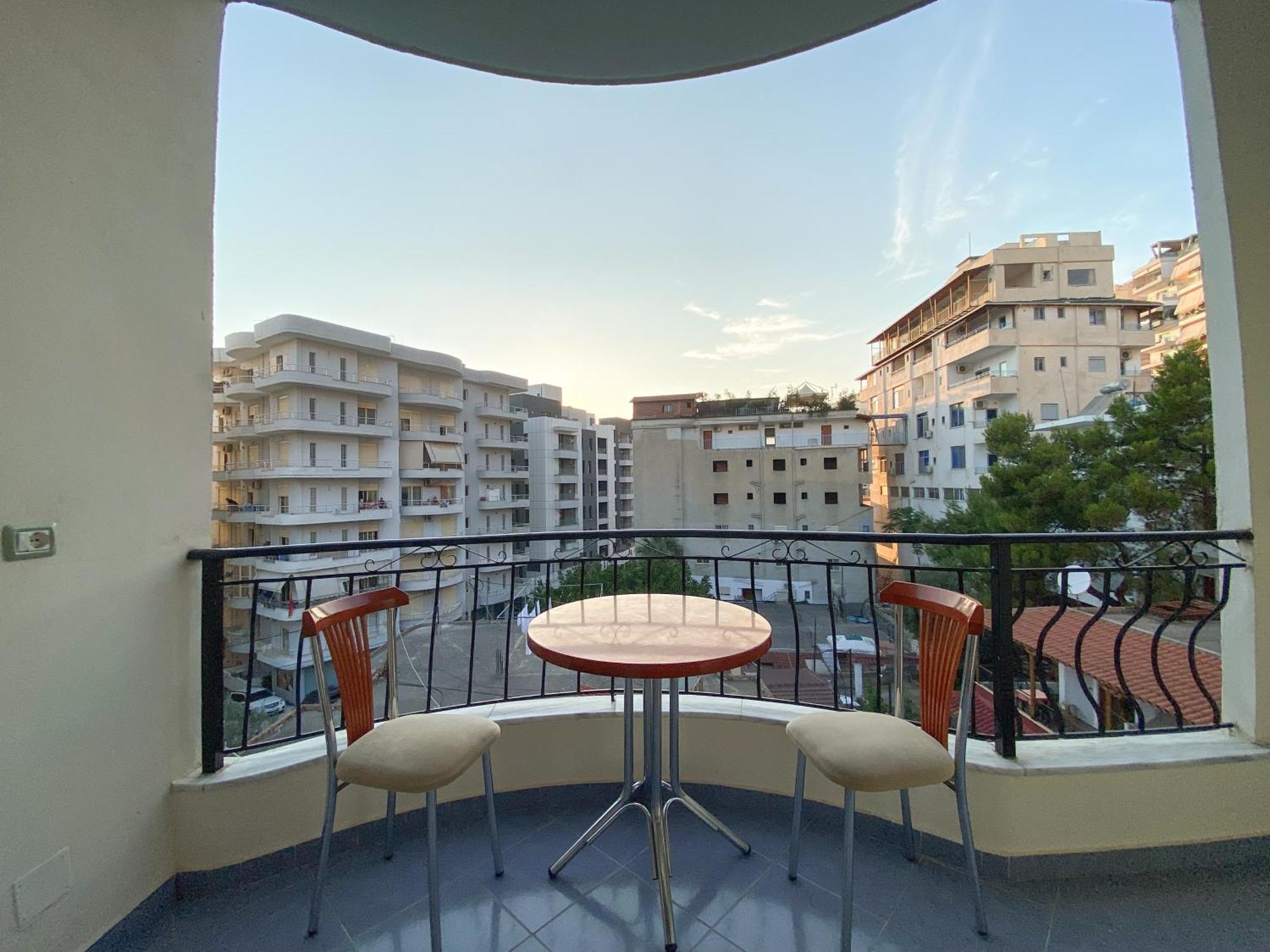 Summerland Apartament *